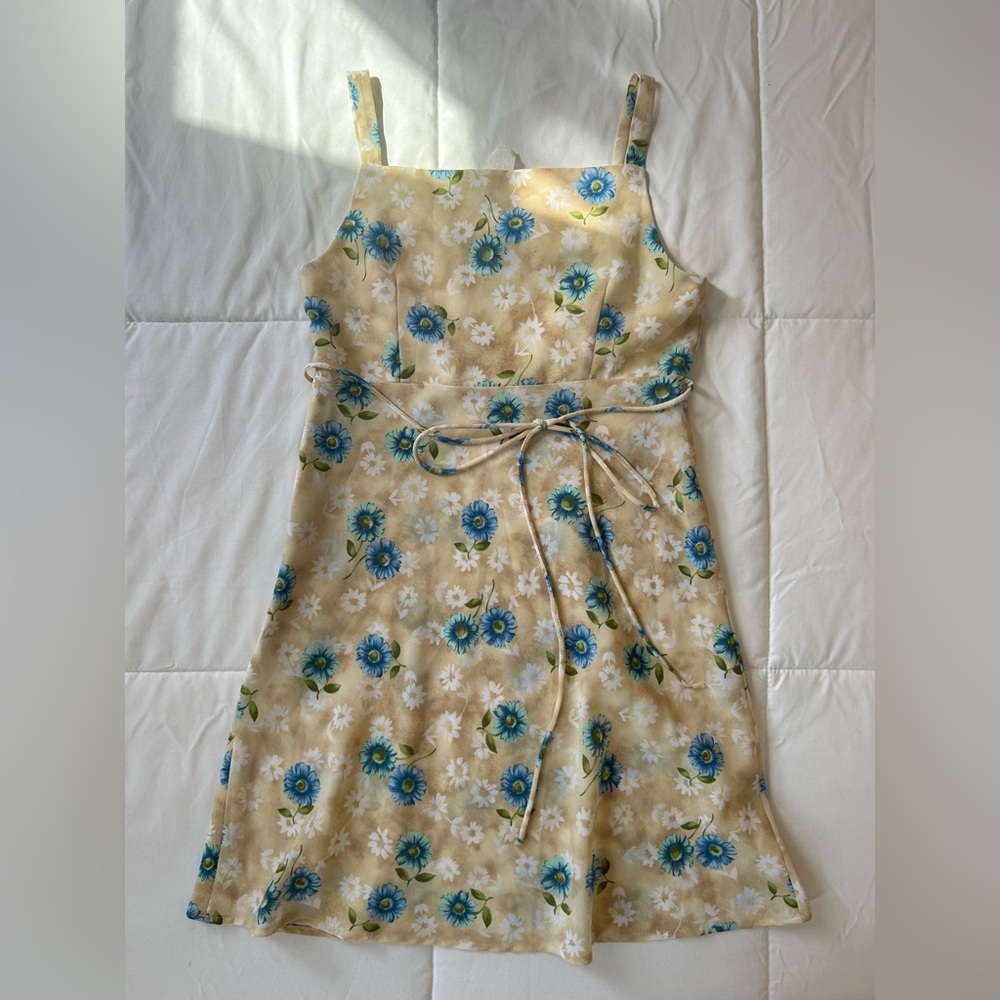 Y2K Rampage Cream and Blue Floral Sleeveless High-Waist A-Line Mini Sundress - Picture 5 of 14
